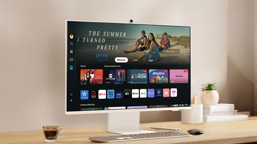 Samsung M80D 32" 4K HDR Smart Monitor with Webcam Samsung M80D 32" 4K HDR Smart Monitor with Webcam