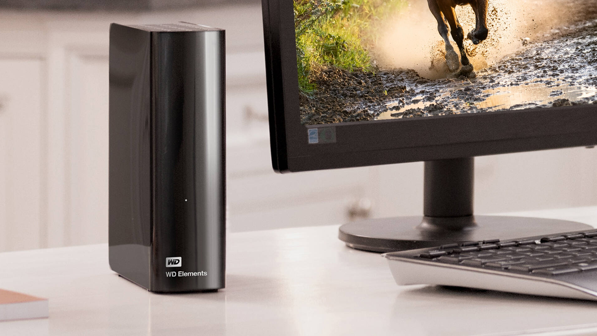 WD 4TB Elements Desktop USB 3.0 External Hard Drive WD 4TB Elements Desktop USB 3.0 External Hard Drive