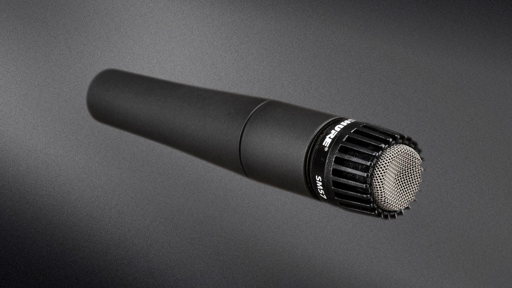 Shure SM57-LC Dynamic Instrument Microphone Shure SM57-LC Dynamic Instrument Microphone