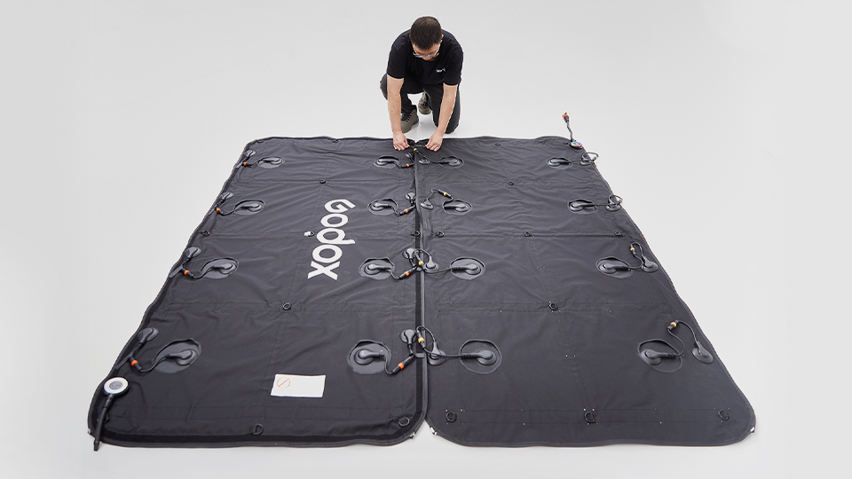 Godox KNOWLED AM1600R RGB Inflatable LED Light Mat 8x8 Setup