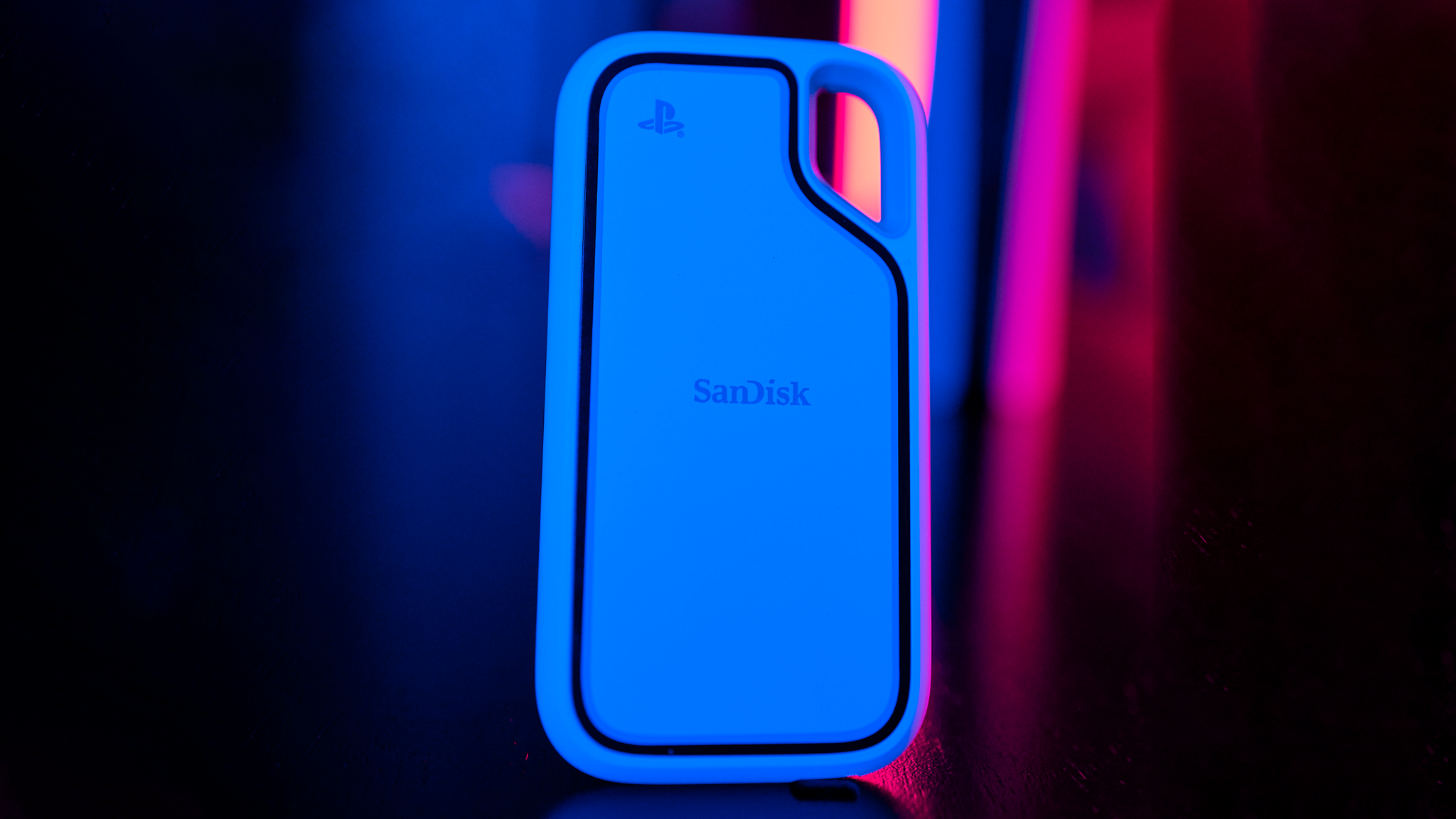 SanDisk Extreme USB 3.2 Gen 2 Portable SSD SanDisk Extreme USB 3.2 Gen 2 Portable SSD