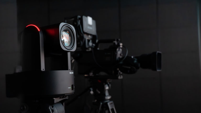 Sony BRC-AM7 4K60 PTZ Camera with AI Auto-Framing Sony BRC-AM7 4K60 PTZ Camera with AI Auto-Framing