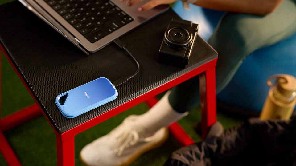SanDisk 4TB Creator Series Pro USB 3.2 Gen 2x2 Portable SSD SanDisk 4TB Creator Series Pro USB 3.2 Gen 2x2 Portable SSD