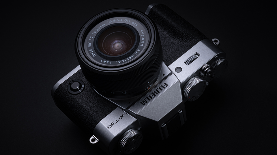 Fujifilm XC 13-33mm f/3.5-6.3 OIS Fujifilm XC 13-33mm f/3.5-6.3 OIS